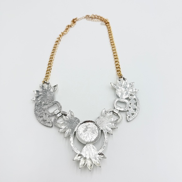 NWT Turquoise Statement Necklace Gold Chain Ivory Floral Bib Necklace - Picture 7 of 9